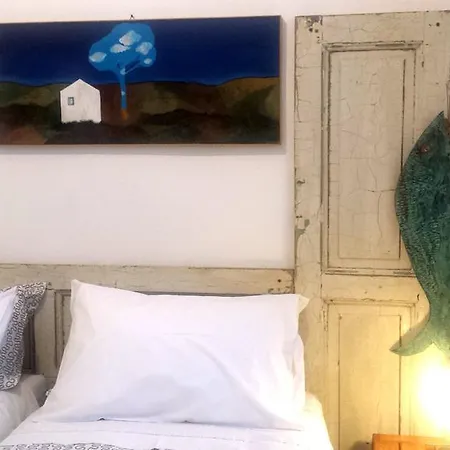 Bed & Art Alojamento de Acomodação e Pequeno-almoço *